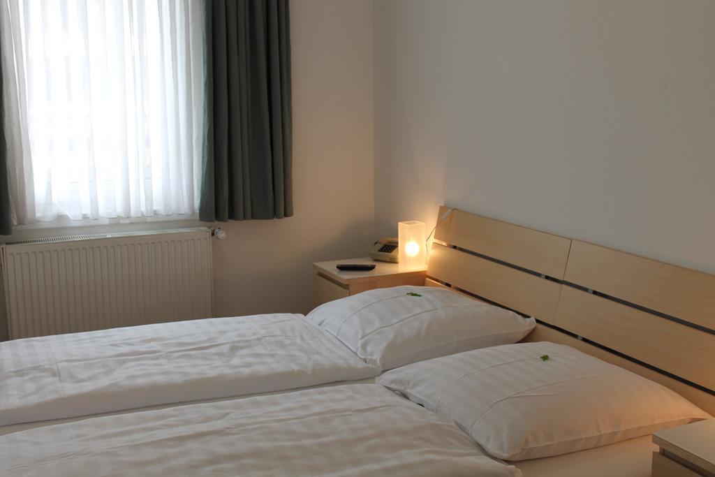 Hotel Weidenhof Düsseldorf Pokój zdjęcie