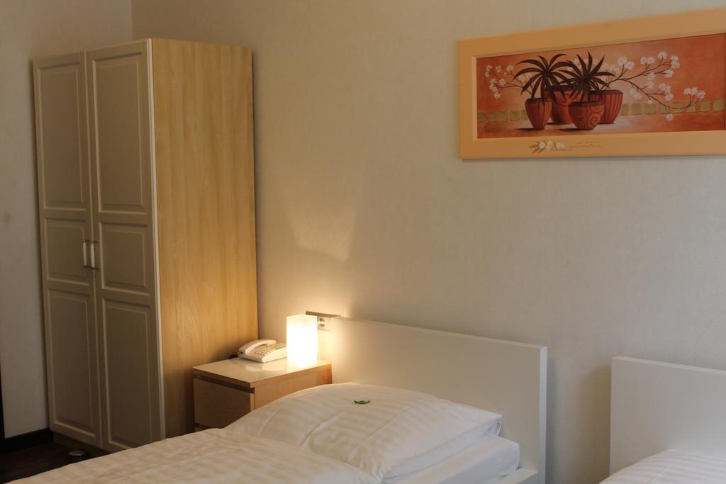 Hotel Weidenhof Düsseldorf Zewnętrze zdjęcie