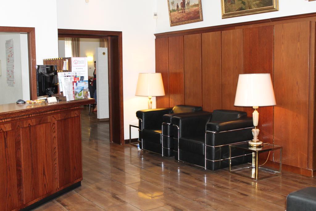 Hotel Weidenhof Düsseldorf Zewnętrze zdjęcie