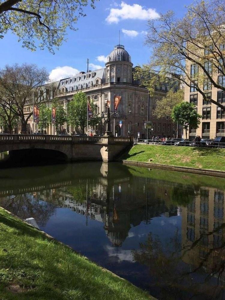 Hotel Weidenhof Düsseldorf Zewnętrze zdjęcie