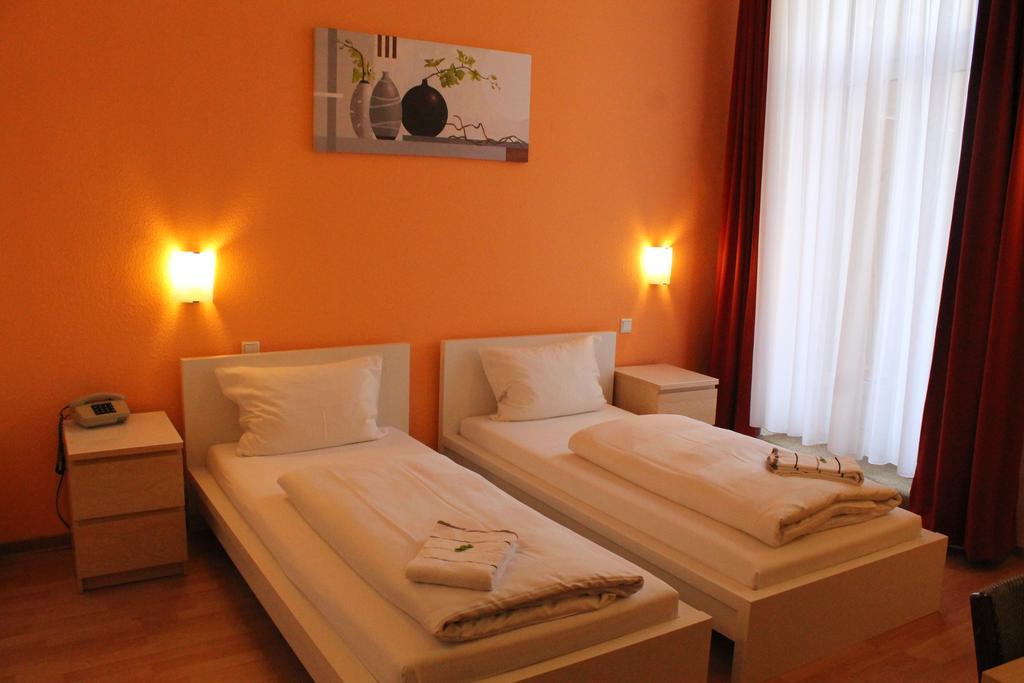 Hotel Weidenhof Düsseldorf Zewnętrze zdjęcie