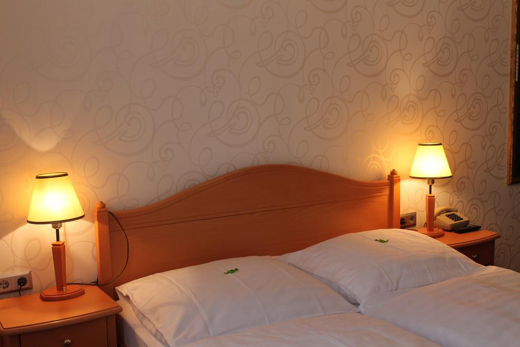 Hotel Weidenhof Düsseldorf Pokój zdjęcie